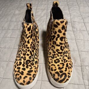 Steve Madden calf skin wedge tennis shoe bootie